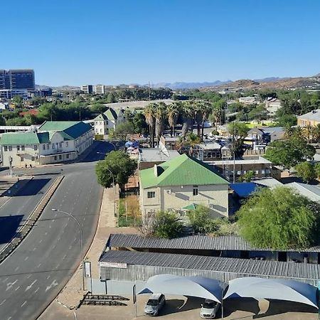 Kingelph Home-Stay Windhoek Exteriör bild