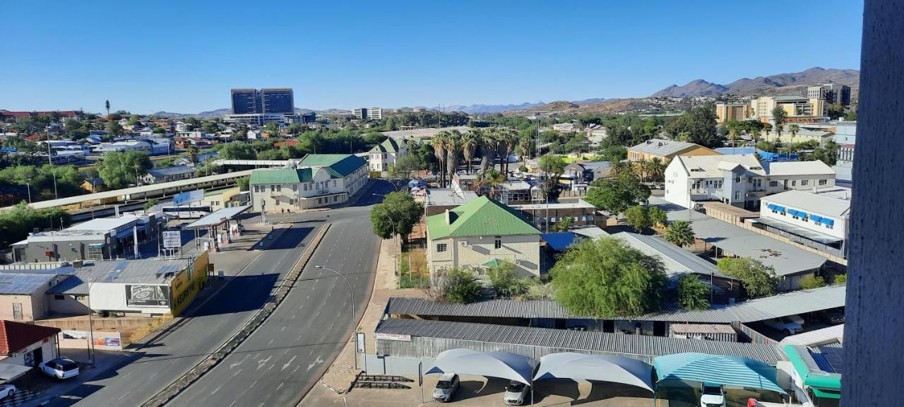 Kingelph Home-Stay Windhoek Exteriör bild